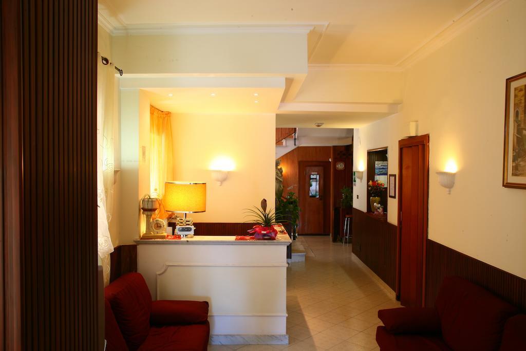Hotel Eliseo Фиуджи Екстериор снимка