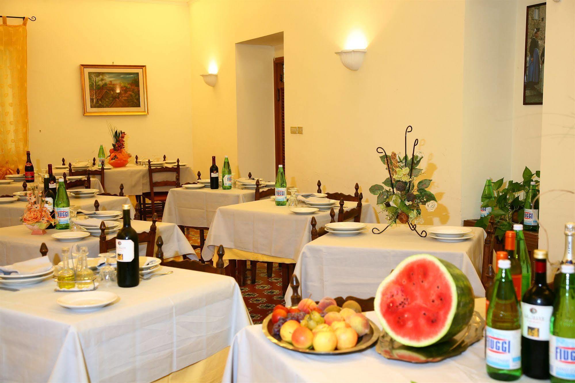 Hotel Eliseo Фиуджи Екстериор снимка