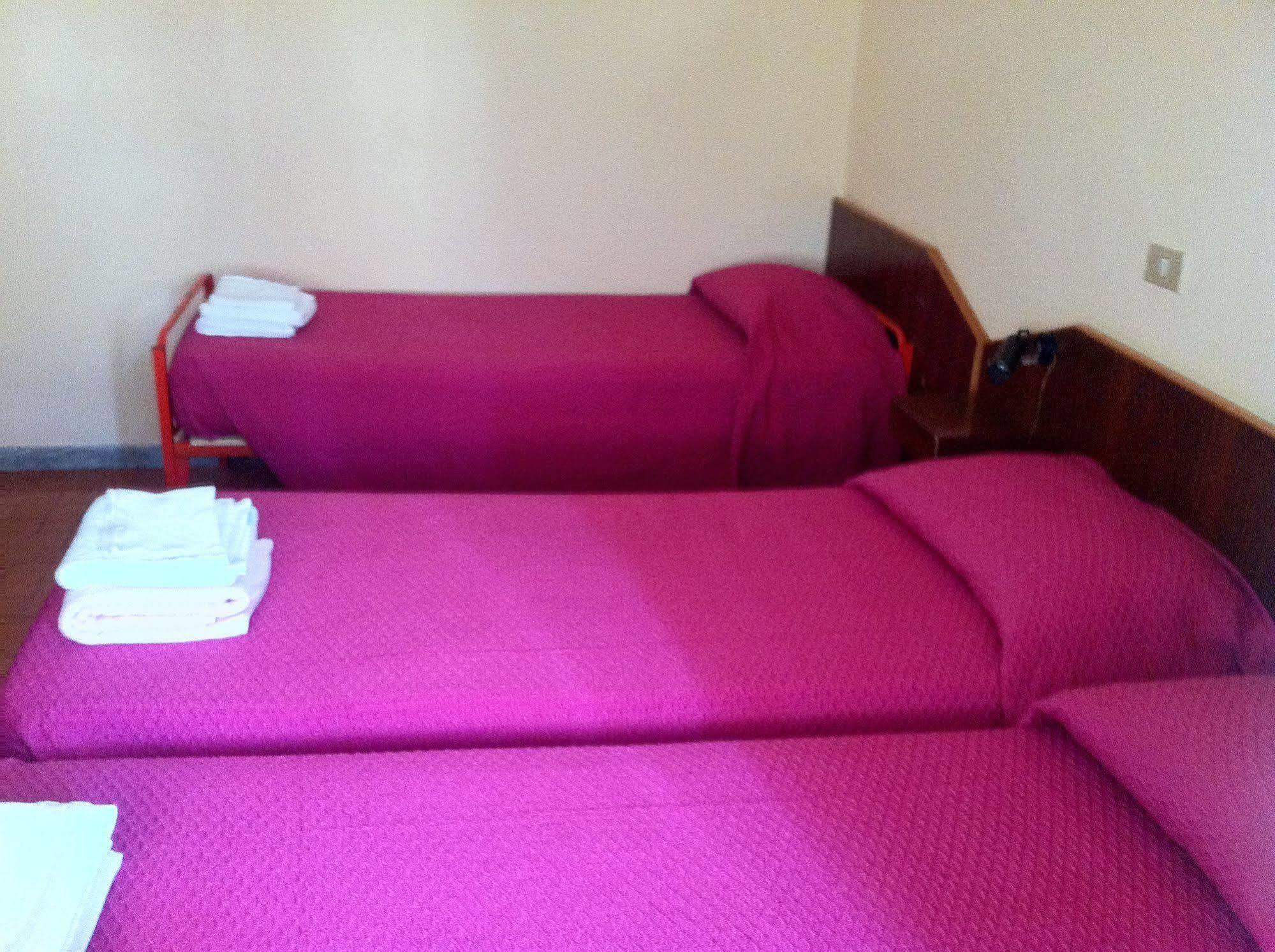 Hotel Eliseo Фиуджи Екстериор снимка