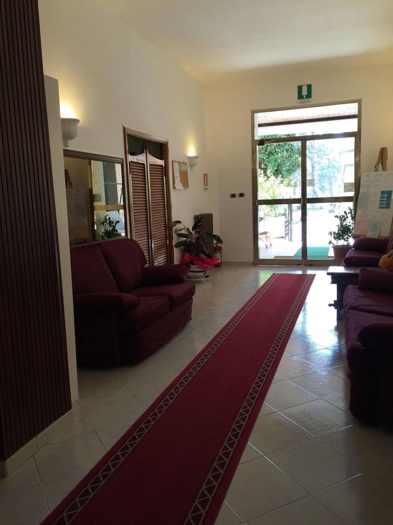 Hotel Eliseo Фиуджи Екстериор снимка